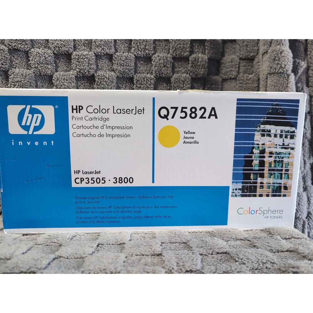 New HP OEM Genuine Q7582A Yellow Toner for HP 3800 series HP CP3505